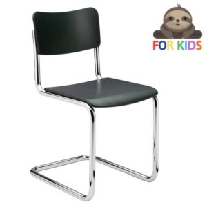 Auf einen Blick THONET Stahlrohr-Freischwinger S 43 K - Ausführung speziell für Kinder Sitz- und Rücken mit Formholzschalen - Buche TP169 dunkelgrün deckend gebeizt  Freischwinger-Gestell Stahlrohr verchromt  Im Standard ohne Gleiter (nur für Teppichböden) Weitere Beiztöne für Sitz- und Rückenfläche sowie Gestellfarben auf Anfrage Nicht stapelbar Sitzhöhe 34 cm Gesamthöhe 61 cm Breite 31 cm Tiefe 41 cm Gewicht 4 kg Bitte beachten sie unbedingt die Pflegehinweise zu den THONET-Produkten Design: Mart Stam 1931  Optional Universalgleiter schwarz  Kunststoffgleiter mit Filz schwarz (für harte Böden) Eine Übersicht aller S 43-Varianten des THONET Stahlrohr-Freischwingers hält die offizielle Broschüre bereit.  Einfachheit