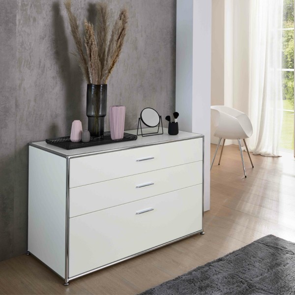 Auf einen Blick BOSSE SOLUTIONS Sideboard Sideboard mit Auszugsset bestehend aus 3x Schubladen und 1x Innenschub (im untersten Schub) Abmessungen: Höhe 80