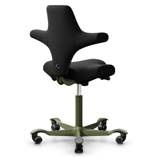 ALLGEMEIN Ergonomischer Design-Bürostuhl mit Sattelsitz  Sattelform:  Der Sitz des Capiscos ermöglicht eine Vielzahl von Sitzpositionen: Nach vorne