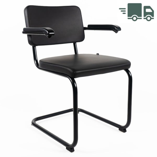 Auf einen Blick THONET Stahlrohr-Freischwinger S 64 PV Vollpolster  Sitz und Rücken Formsperrholz mit Vollpolster  Bezugstoff Sitz- und Rücken: Pure Materials Nappaleder nero schwarz (TL 622) Armauflagen Buche gebeizt schwarz Freischwinger-Gestell Stahlrohr schwarz pulverbeschichtet RAL 9005 Inklusive Filzgleiter schwarz Mit Doppelsteppnaht (siehe Bildergalerie) Weitere Gestellfarben sowie Lederarten u. Farben auf Anfrage Sitzhöhe 46 cm Gesamthöhe 80 cm Breite 58 cm Tiefe 62 cm Gewicht 8