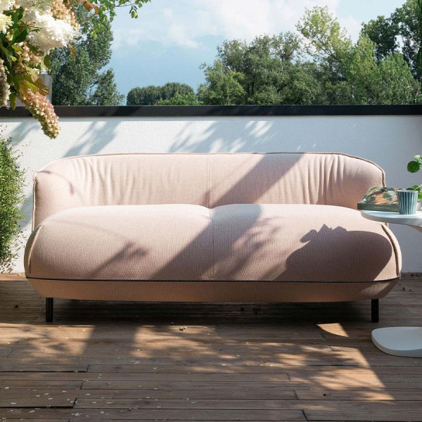 Auf einen Blick Design Outdoor Garten 2-Sitzer Lounge Sofa von Kristalia Bezug aus Outdoor-Stoff Sunbrella® Hertiage: fleckenresistent