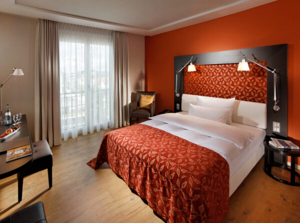 Parkhotel Stuttgart Bett-Konfigurator EAN: