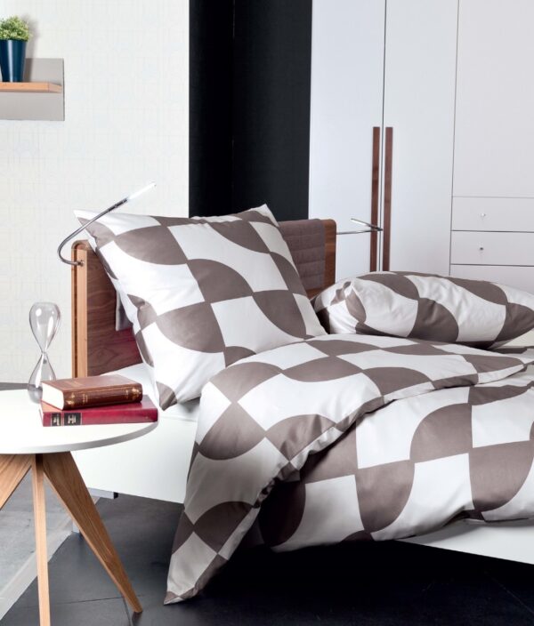 Janine J.D. Mako-Satin Bettwäsche 240x220 Rauten geometrisch taupe weiß 87019-07 EAN:4004565376385