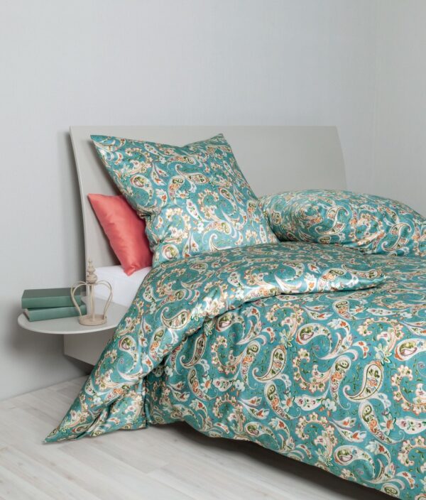 Janine Moments Mako-Satin Bettwäsche 135x200 Paisley rauchblau rost 98088-02 EAN:4065334079616