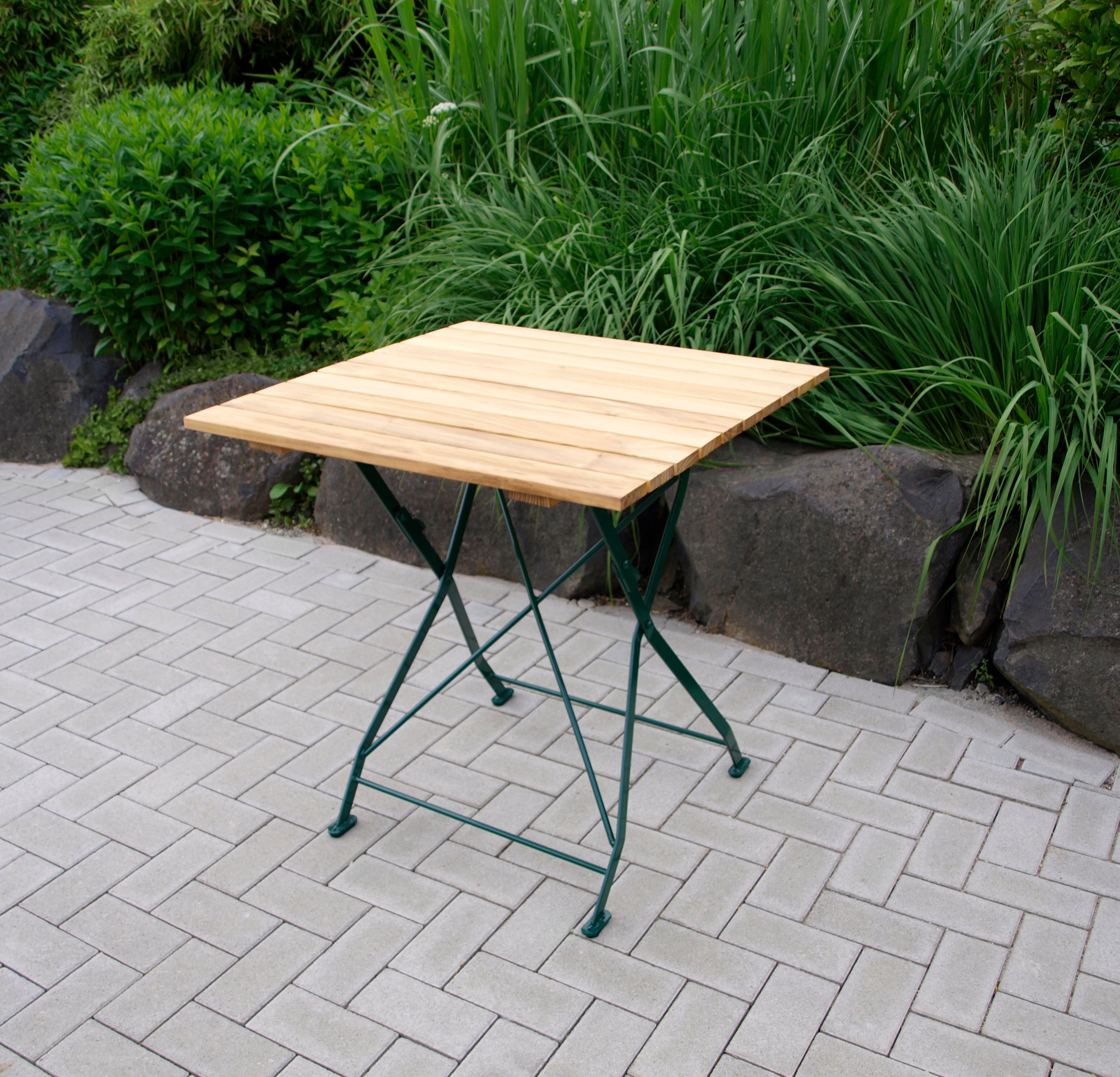 TPFGarden® Klapptisch BAD BELZIG aus Robinienholz 70x70 cm